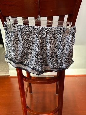 aerie Navy and White Printed Scallop Trim Lounge Shorts